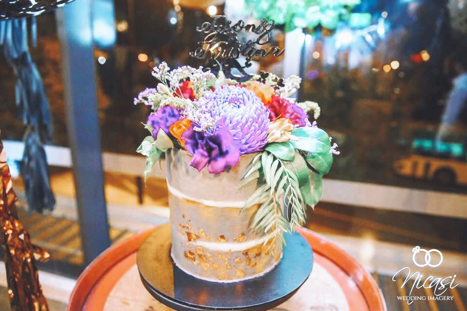 Cake 4 Me - Engagement & Wedding Cakes Melbourne - EW9